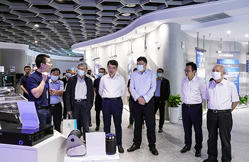 �A�ƴ�����У�L(ch��ng)һ��ҕ